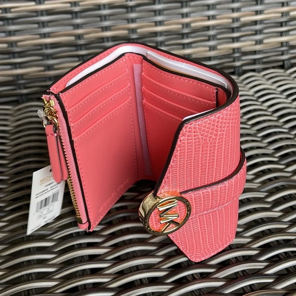 MICHAEL KORS CARMEN MEDIUM FLAP LOGO BIFOLD WALLET GRAPEFRUIT